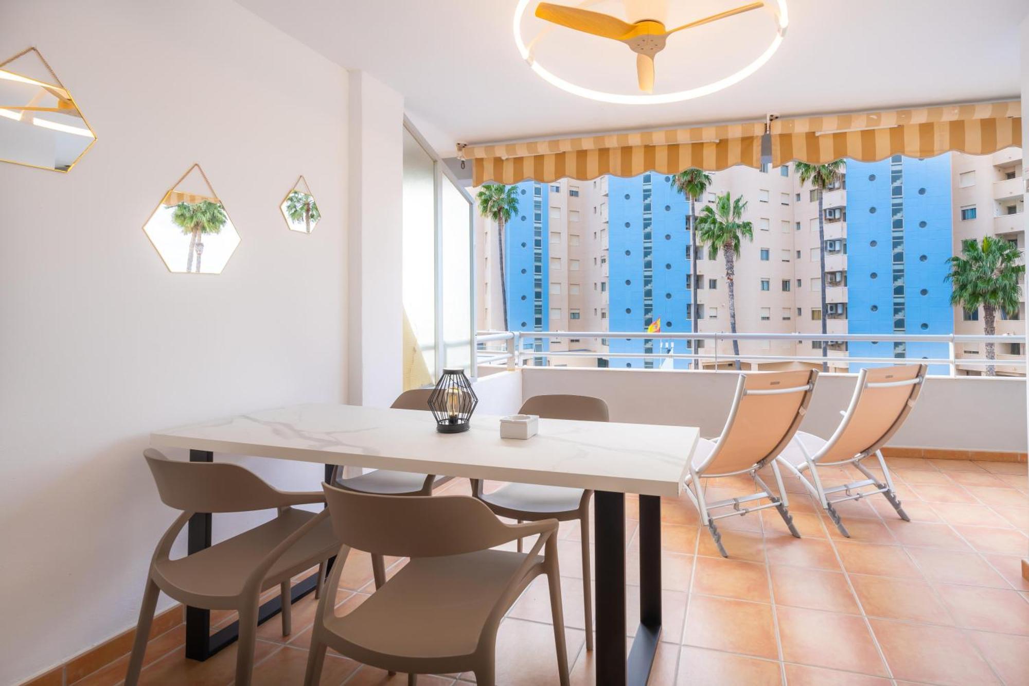 Aquamarina I Calpe, By The Appartement *